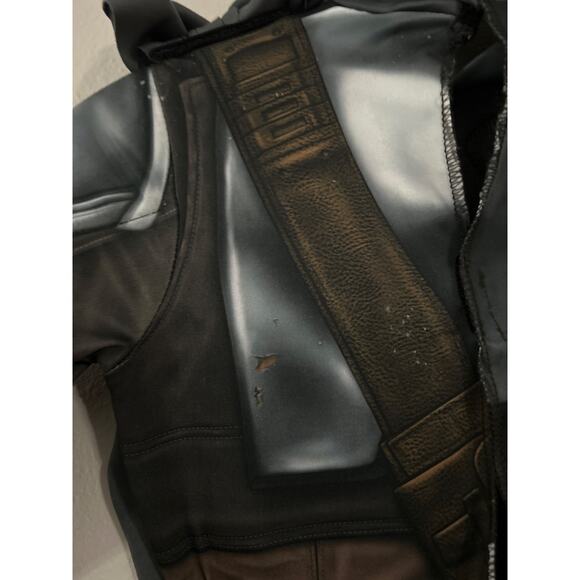 Rubies Star Wars Mandalorian Kids Jumpsuit Mask Cape Gloves & Boot Tops Costume - Picture 11 of 15